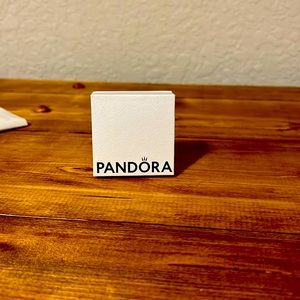 Size 7 round sparkle halo ring from Pandora